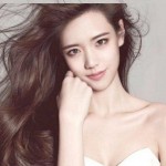 Mê mệt với làn da trắng của hotgirl Trung Quốc