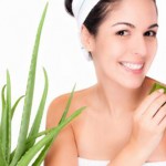Tuyệt chiêu làm trắng da bằng lô hội cực đơn giản