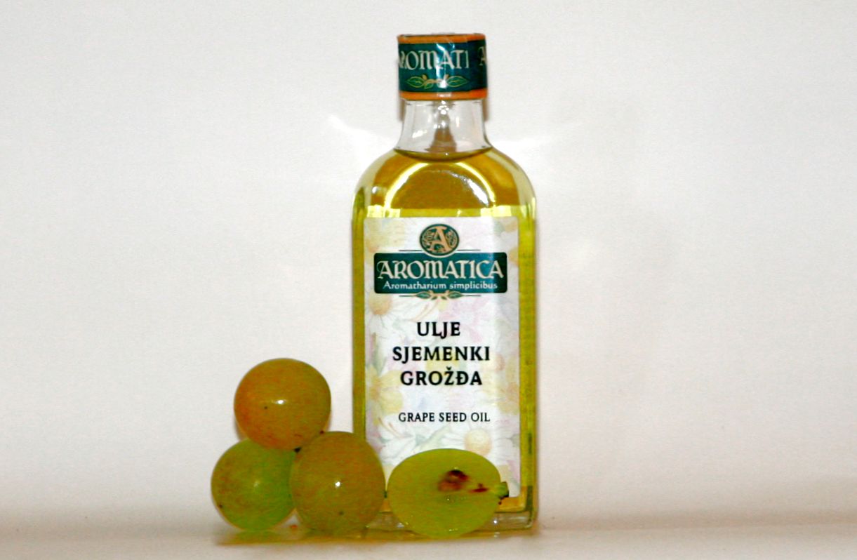 Dầu hạt nho giúp bạn có làn da trắng mịn màng