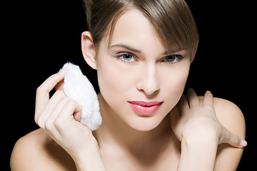 Dưỡng trắng da mặt với những cách cực đơn giản