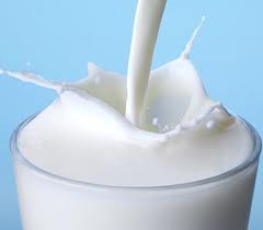 Sữa – Nguyên liệu làm đẹp hơn cả mỹ phẩm